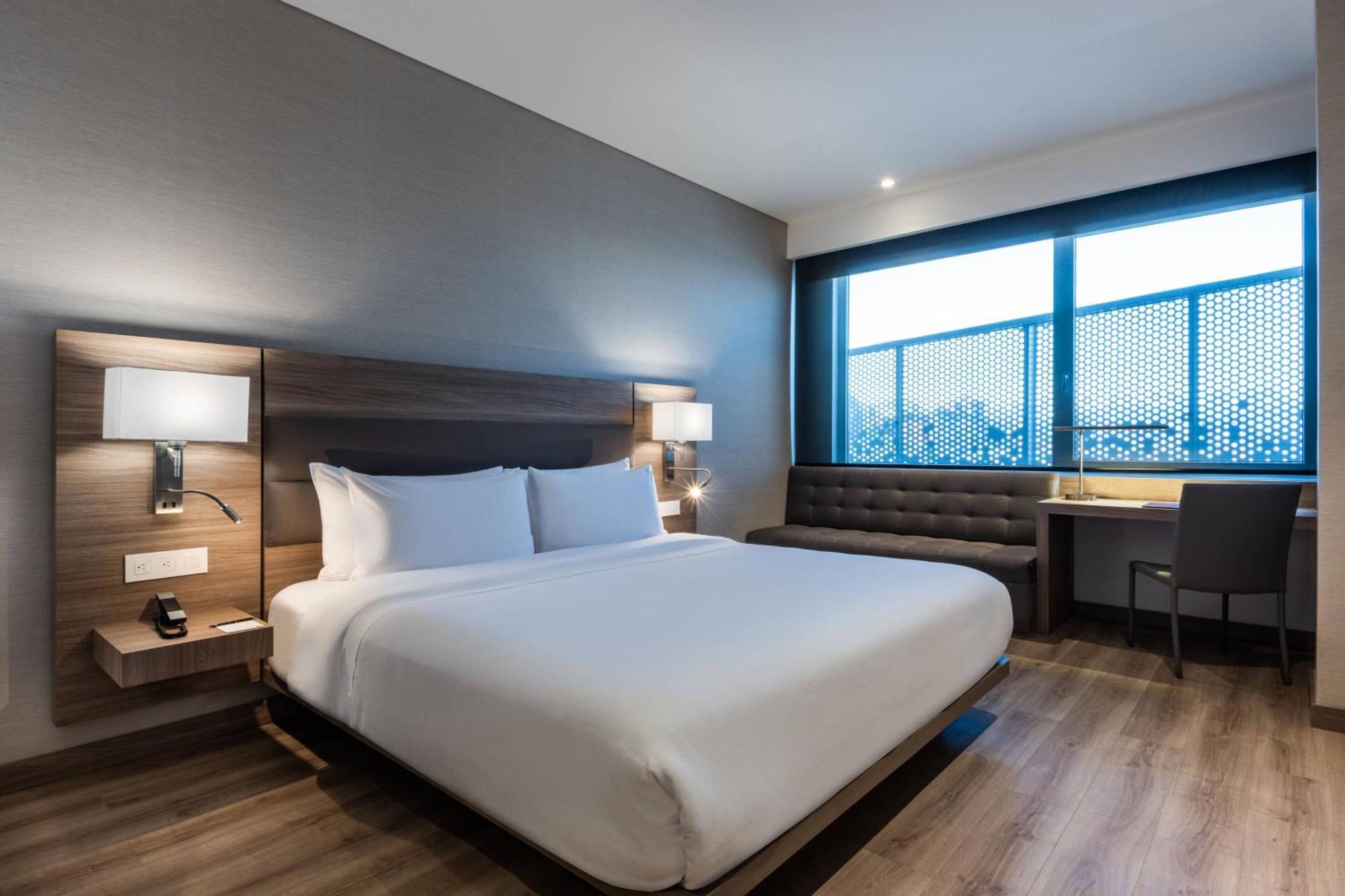 Ac Hotel By Marriott Bogota Zona T Exterior photo